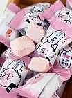 Lotte~Жевательные конфеты со вкусом клубники (Корея)~Malang Cow Strawberry